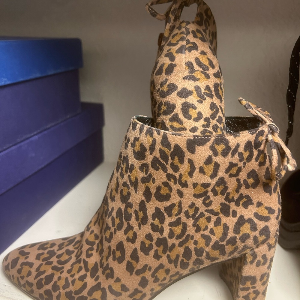 Stuart Weitzman, Lofty Bootie, Leopard Print, Bro… - image 3